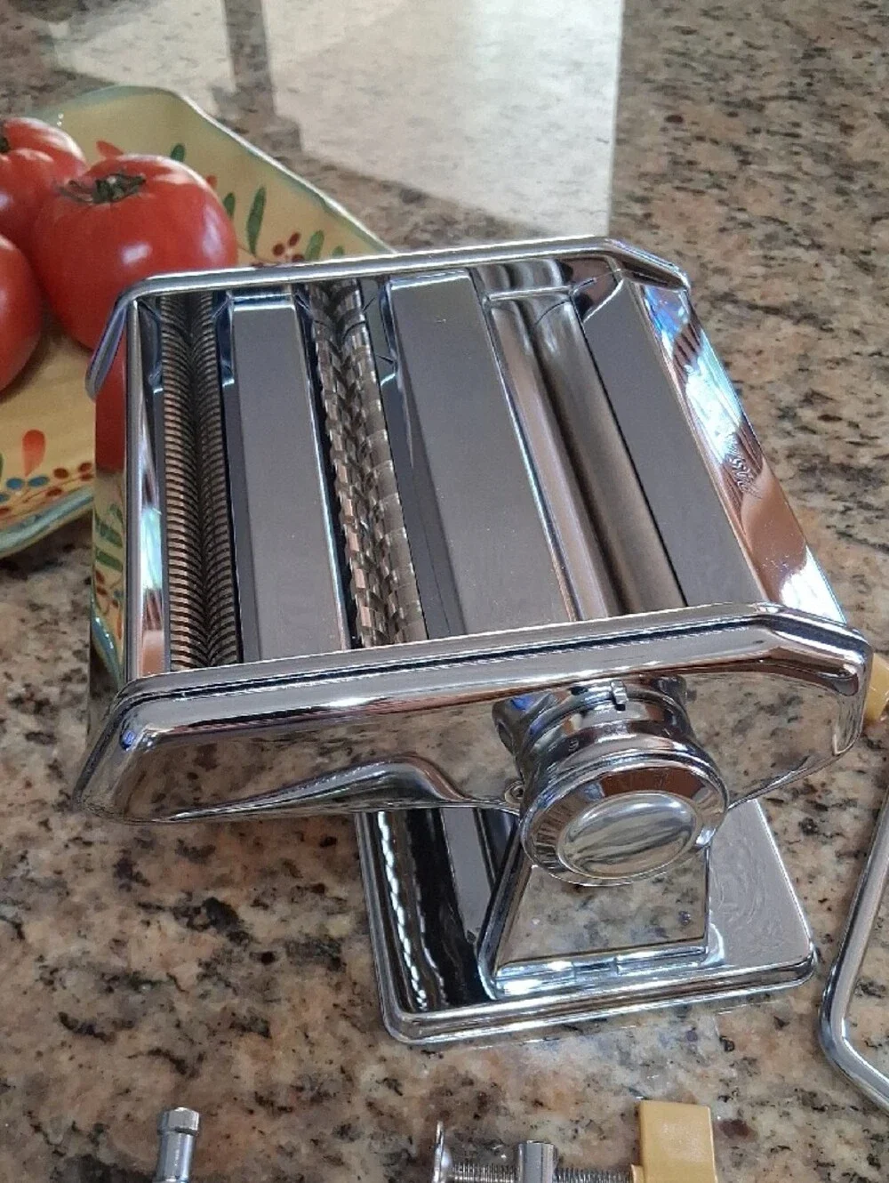 Himark Kitchen Gourmet Pasta Queen Noodle Making Machine. Crome Plated Steel.
